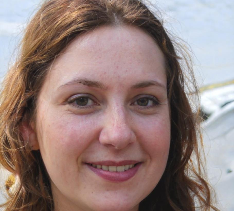 Instructor Elsie Nkomo analyzing conversion optimization strategies